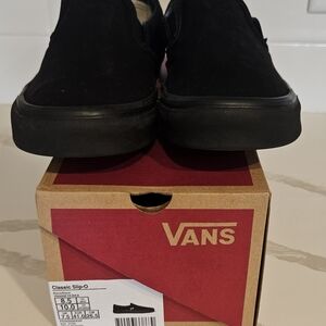 NWB Vans Black Old Skool Sneakers Classic Style